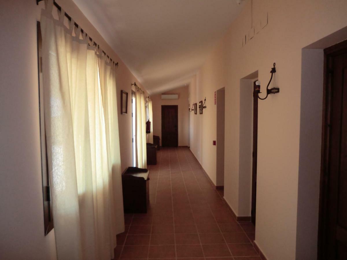 C.Rural Huertadeltiocruz Mestanza Exterior photo